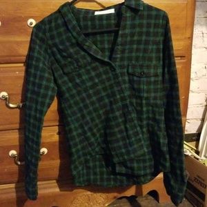 Long sleeve plaid womans shirt